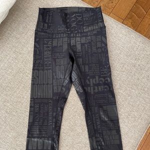 Lululemon Wunder Under Crop - limited edition print